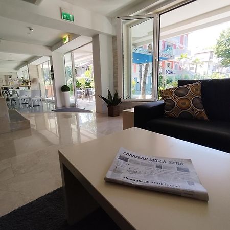 Hotel Desire' Riccione Zewnętrze zdjęcie