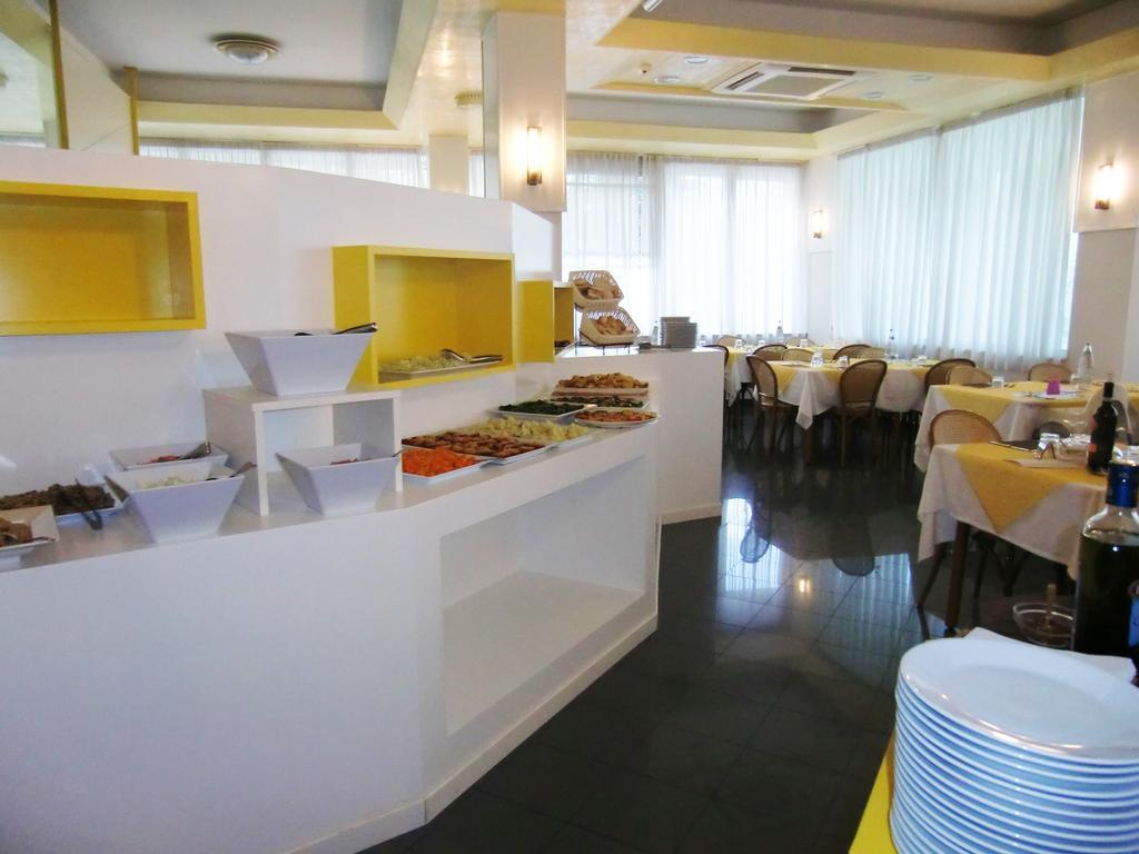 Hotel Desire' Riccione Zewnętrze zdjęcie