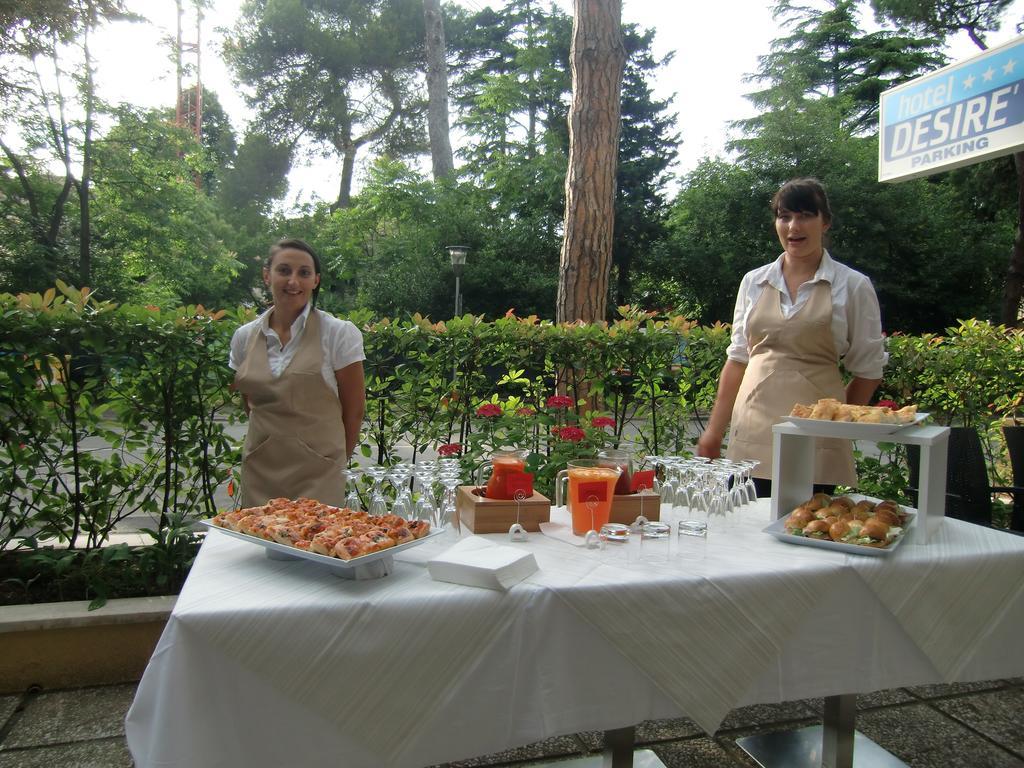 Hotel Desire' Riccione Zewnętrze zdjęcie