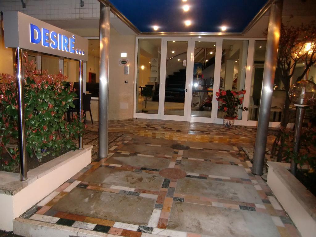 Hotel Desire' Riccione Zewnętrze zdjęcie