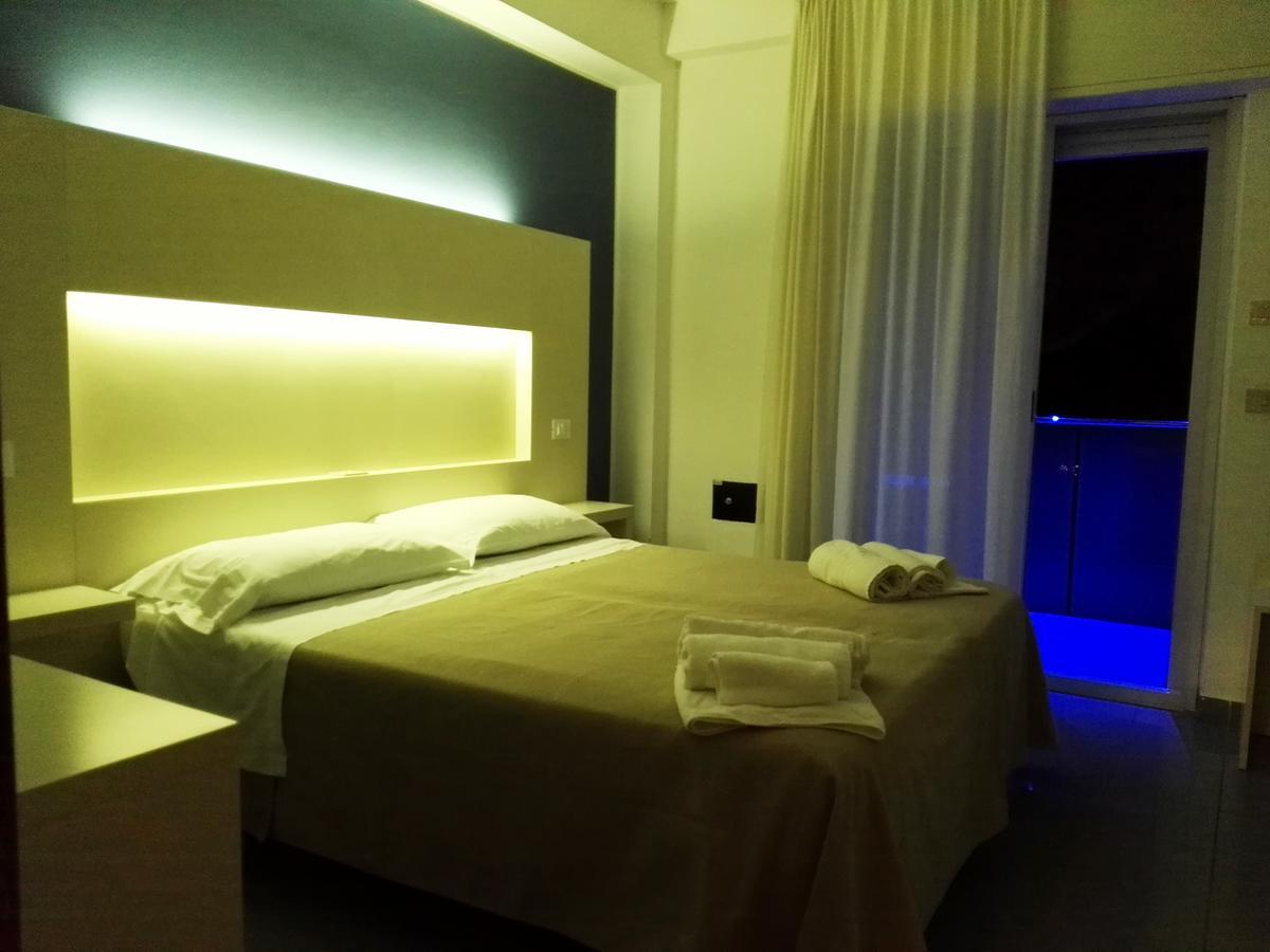 Hotel Desire' Riccione Zewnętrze zdjęcie